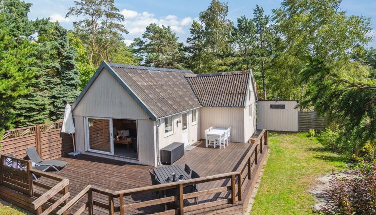 Photo 1 - Maison de 2 chambres à Aakirkeby avec terrasse