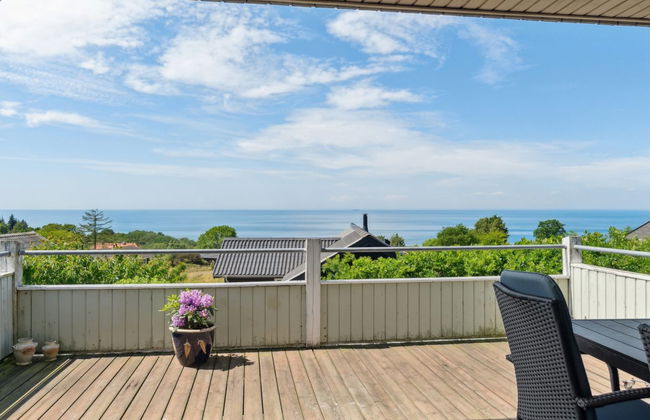 Casa de 2 quartos em Hasle com piscina e terraço - Foto 1