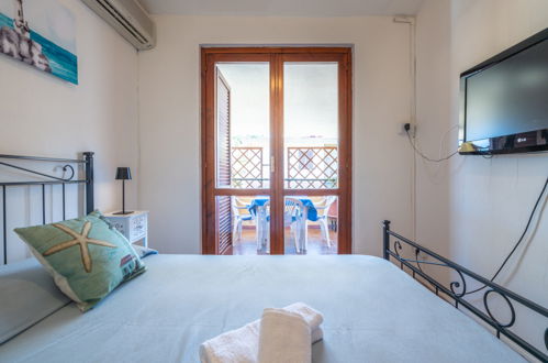 Foto 15 - Apartment mit 2 Schlafzimmern in Villasimius mit terrasse und blick aufs meer