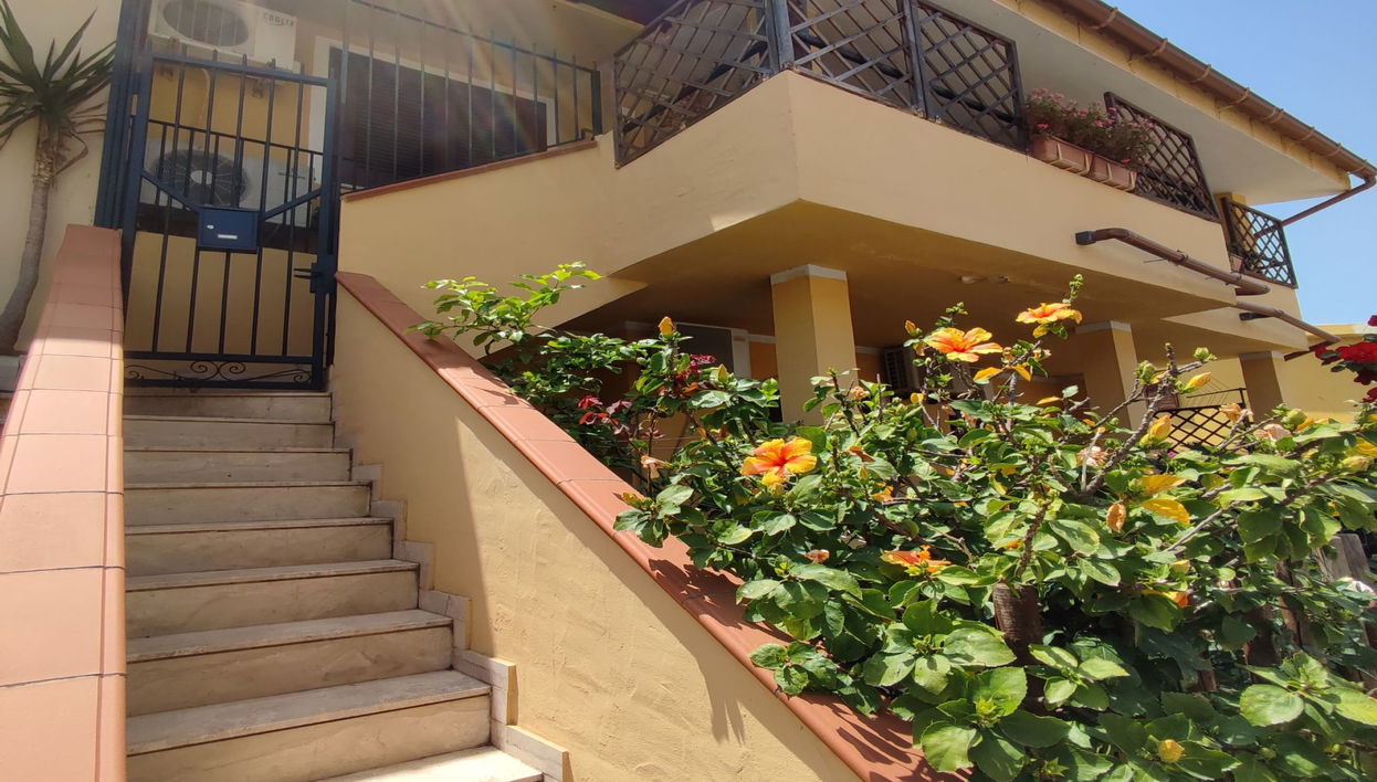 Appartamento con 3 camere da letto a Villasimius con terrazza - Foto 1
