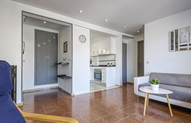 3 bedroom Apartment in Roses with swimming pool and garden - Photo 10