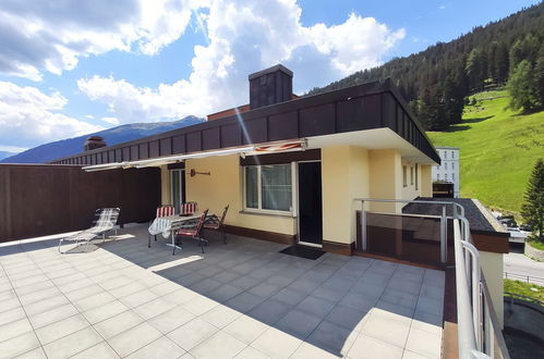 Foto 18 - Apartment mit 1 Schlafzimmer in Davos mit garten und blick auf die berge