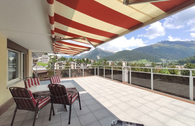 Apartamento de 2 quartos em Davos com jardim e terraço - Foto 20