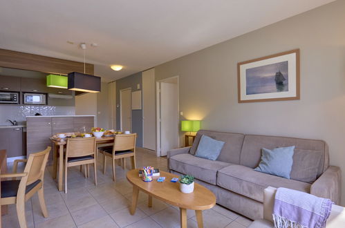 Photo 4 - 1 bedroom Apartment in Saint-Malo with swimming pool and garden