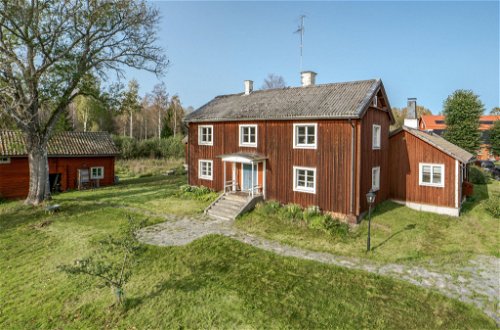Foto 1 - Casa de 4 quartos em Norberg com jardim e terraço