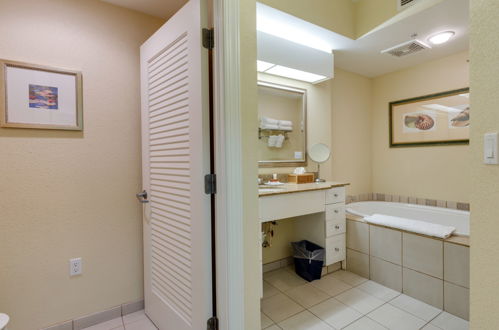 Foto 12 - Apartment mit 1 Schlafzimmer in Fort Myers Beach mit schwimmbad und blick aufs meer