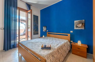 Foto 3 - Appartamento con 1 camera da letto a Villasimius con vista mare