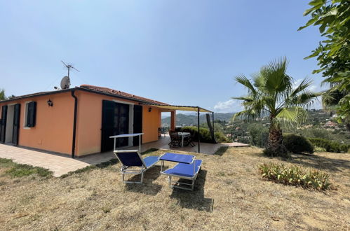 Foto 14 - Appartamento con 2 camere da letto a Imperia con piscina e vista mare