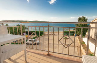 Foto 1 - Apartment mit 1 Schlafzimmer in Kroatien mit blick aufs meer