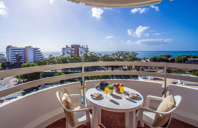 1 bedroom Apartment in Portimão with swimming pool and garden - Photo 18