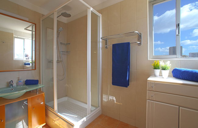 1 bedroom Apartment in Portimão with swimming pool and garden - Photo 17