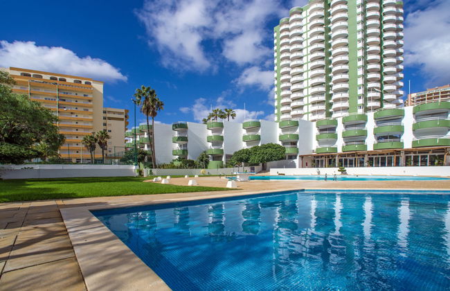 1 bedroom Apartment in Portimão with swimming pool and garden - Photo 5