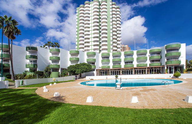 1 bedroom Apartment in Portimão with swimming pool and garden - Photo 20