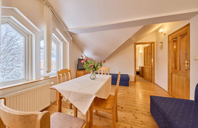 Apartamento de 1 quarto em Janské Lázně com jardim - Foto 1
