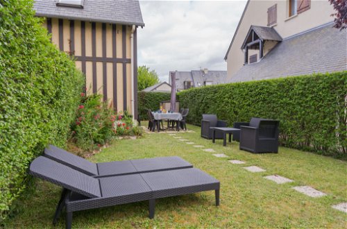 Photo 15 - 2 bedroom House in Cabourg with terrace and sea view
