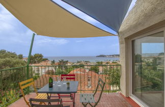 Foto 1 - Apartamento de 2 quartos em Six-Fours-les-Plages com terraço e vistas do mar