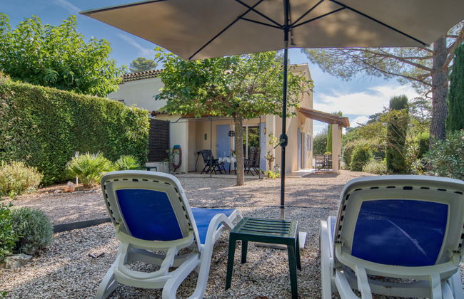 Casa de 3 quartos em Nans-les-Pins com piscina e terraço - Foto 9