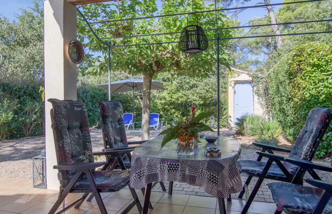 Casa de 3 quartos em Nans-les-Pins com piscina e terraço - Foto 6
