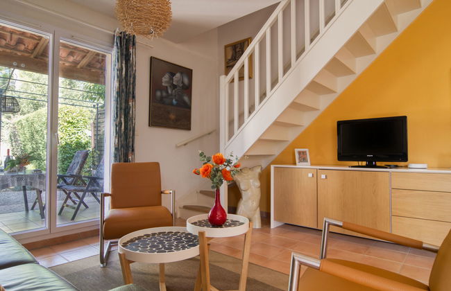 Casa de 3 quartos em Nans-les-Pins com piscina e terraço - Foto 11