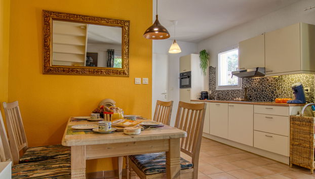 Casa de 3 quartos em Nans-les-Pins com piscina e terraço - Foto 5