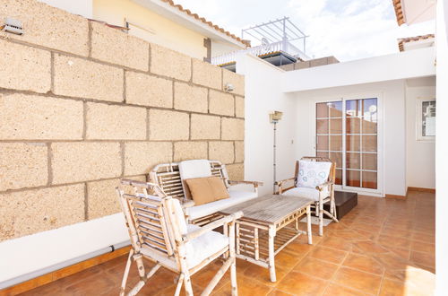 Foto 15 - Casa de 3 quartos em Arona com piscina privada e terraço