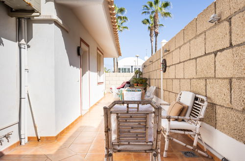 Foto 14 - Casa de 3 quartos em Arona com piscina privada e terraço