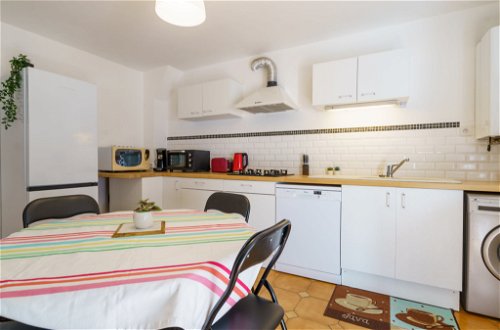 Foto 8 - Appartamento con 2 camere da letto a Biarritz con giardino e vista mare