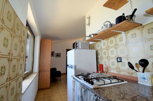 Photo 12 - 1 bedroom Apartment in Trappeto with garden