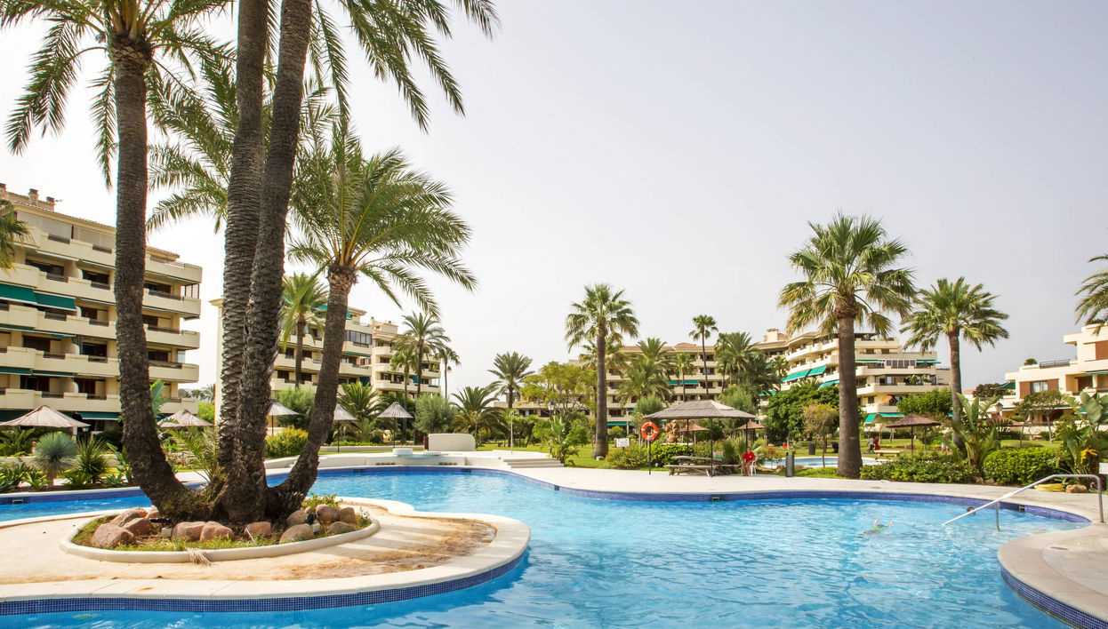 Appartement de 4 chambres à Dénia avec piscine et jardin - Photo 1
