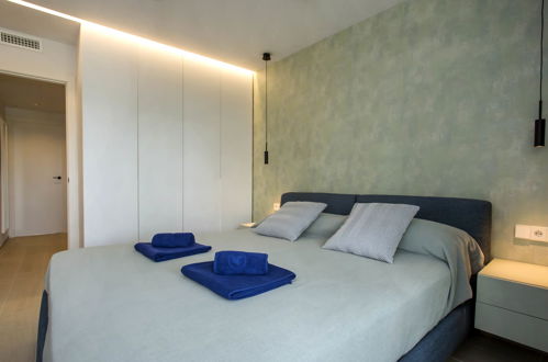 Foto 20 - Appartamento con 3 camere da letto a Dénia con piscina e vista mare