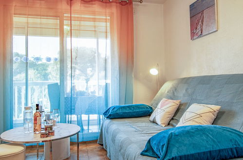 Foto 7 - Appartamento con 1 camera da letto a Fréjus