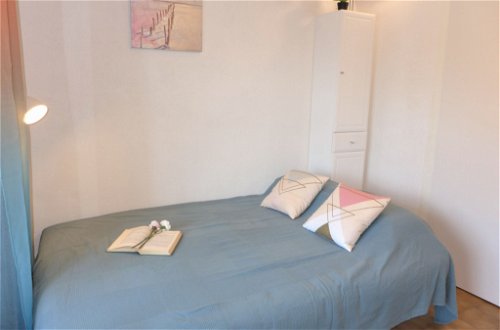 Photo 12 - Appartement de 1 chambre à Fréjus avec vues à la mer