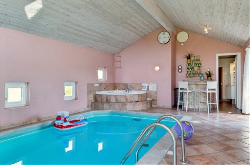 Photo 5 - Maison de 4 chambres à Blokhus avec piscine privée et terrasse