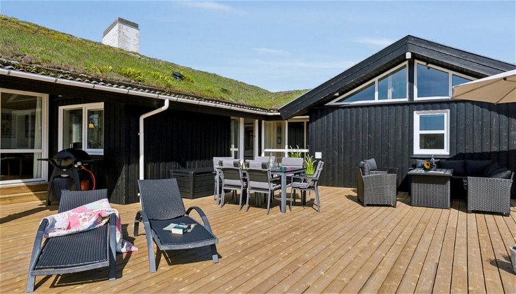 Photo 1 - Maison de 4 chambres à Blokhus avec piscine privée et terrasse