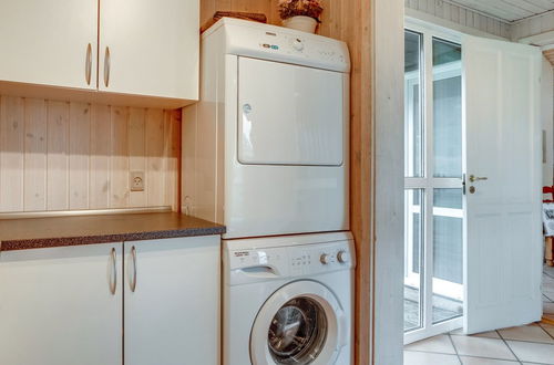 Foto 10 - Casa con 4 camere da letto a Blokhus con piscina privata e terrazza