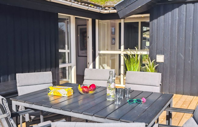 Casa de 4 quartos em Blokhus com piscina privada e terraço - Foto 3