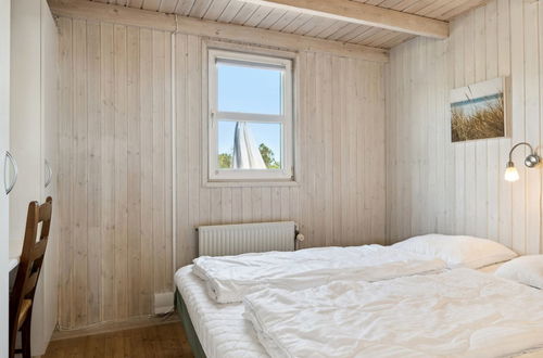 Foto 12 - Casa con 4 camere da letto a Blokhus con piscina privata e terrazza