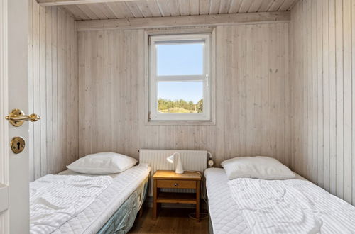 Foto 13 - Casa con 4 camere da letto a Blokhus con piscina privata e terrazza