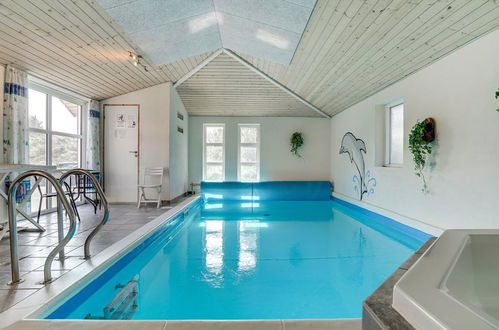 Foto 10 - Casa con 5 camere da letto a Blåvand con piscina privata e terrazza