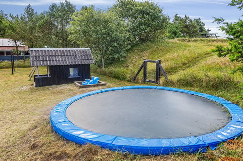 Foto 18 - Casa con 5 camere da letto a Blåvand con piscina privata e terrazza