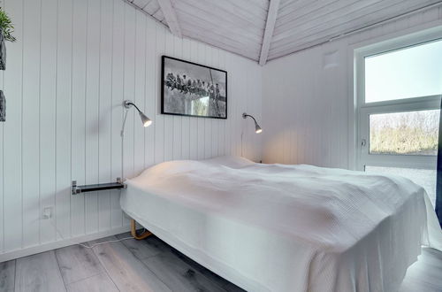 Photo 20 - Maison de 5 chambres à Blåvand avec piscine privée et terrasse