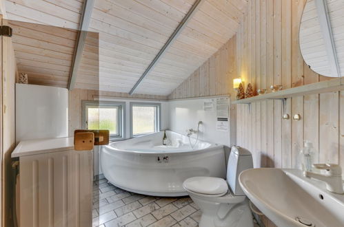 Photo 19 - Maison de 3 chambres à Hvide Sande avec terrasse et sauna