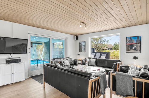 Foto 35 - Casa con 6 camere da letto a Vejers Strand con piscina privata e terrazza