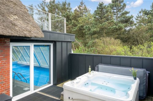 Foto 32 - Casa de 6 habitaciones en Vejers Strand con piscina privada y terraza