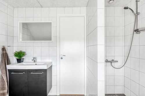 Foto 18 - Casa con 6 camere da letto a Vejers Strand con piscina privata e terrazza