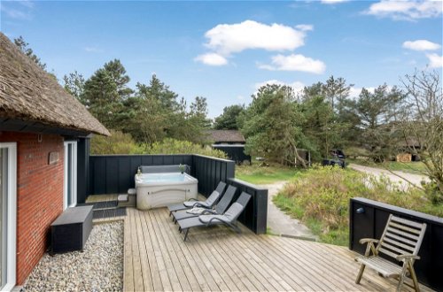 Photo 31 - Maison de 6 chambres à Vejers Strand avec piscine privée et terrasse