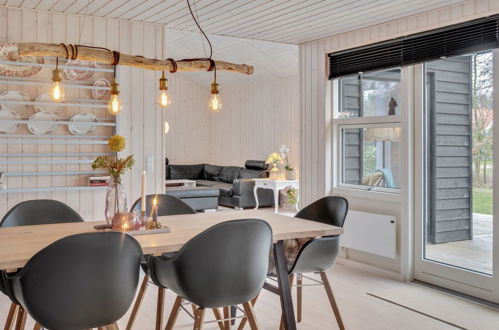 Photo 4 - Maison de 3 chambres à Væggerløse avec terrasse et sauna