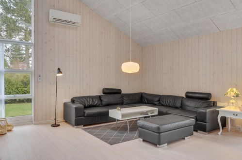 Foto 11 - Casa de 3 quartos em Væggerløse com terraço e sauna
