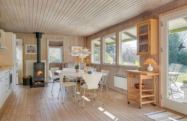 Casa de 2 quartos em Tisvildeleje com terraço - Foto 9