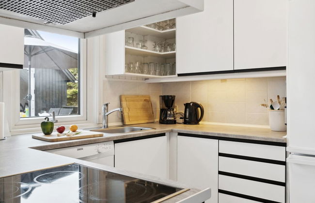 4 bedroom House in Væggerløse with private pool and terrace - Photo 22